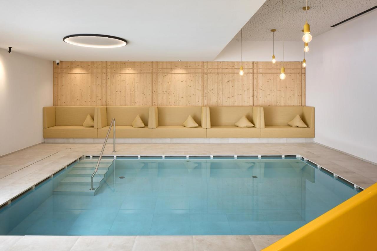 Movi Family Apart-Hotel ****S Корвара-ін-Бадія Екстер'єр фото