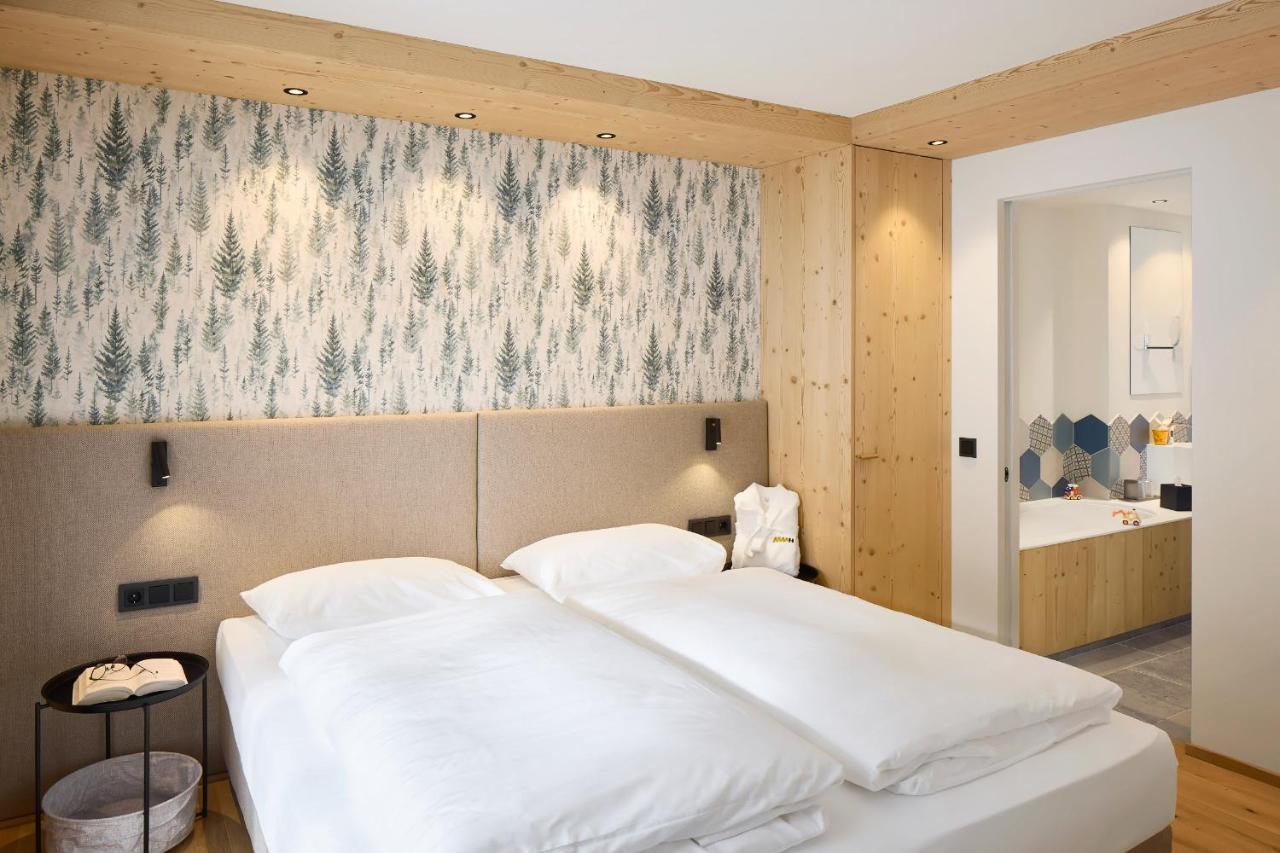 Movi Family Apart-Hotel ****S Корвара-ін-Бадія Екстер'єр фото