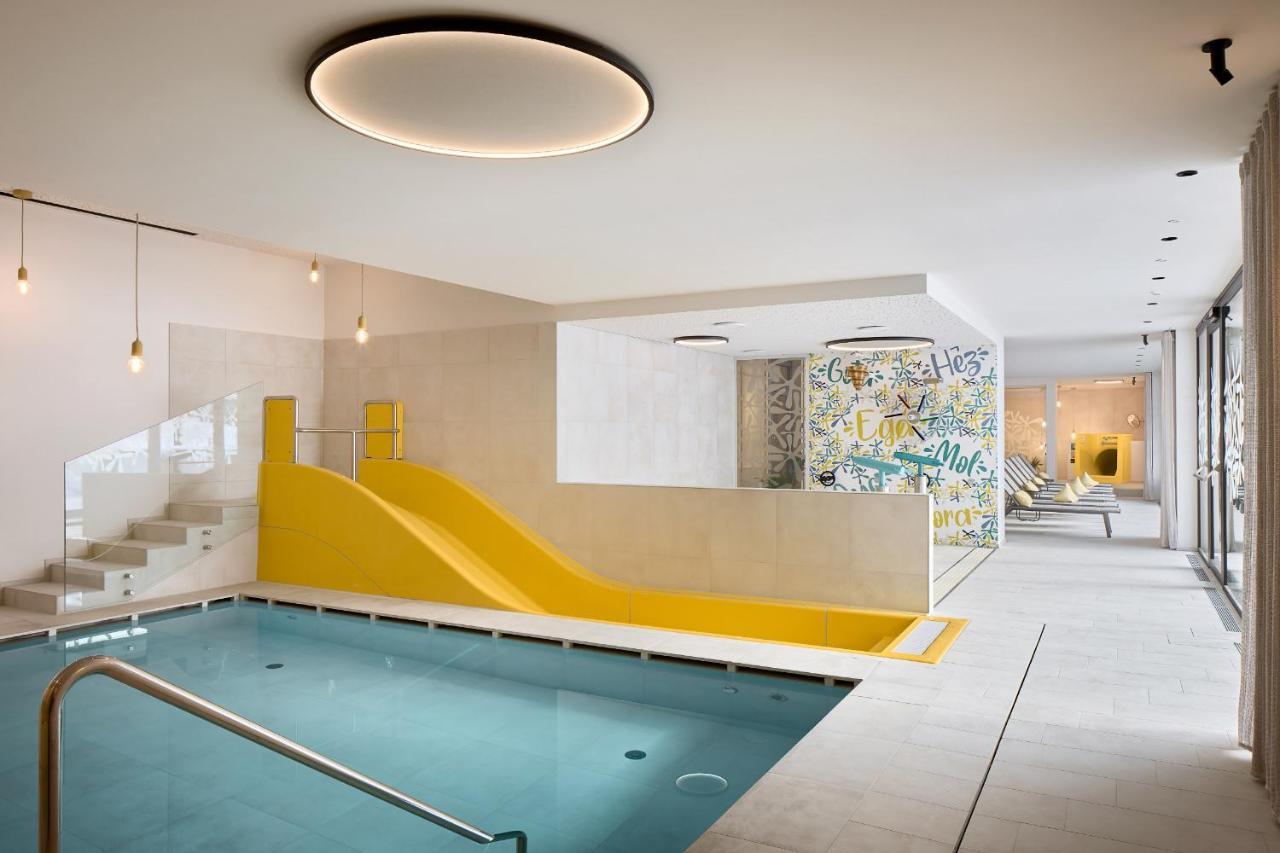 Movi Family Apart-Hotel ****S Корвара-ін-Бадія Екстер'єр фото